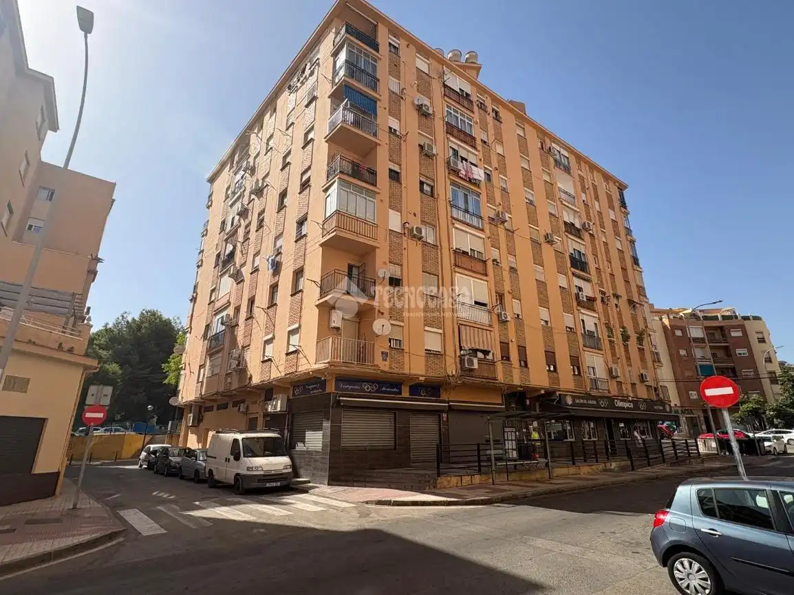 Exterior view of Flat for sale in Málaga  with Air Conditioner and Terrace