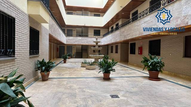 Apartamento en Alquiler en Calle de Almería, 4 en Barrio de la Vega