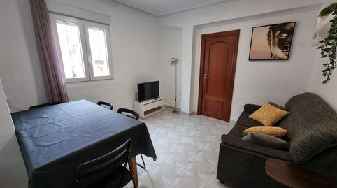 Foto 4 de Piso de alquiler en Del Periodista Gil Sumbiela, Barrio de Benicalap, Valencia Capital