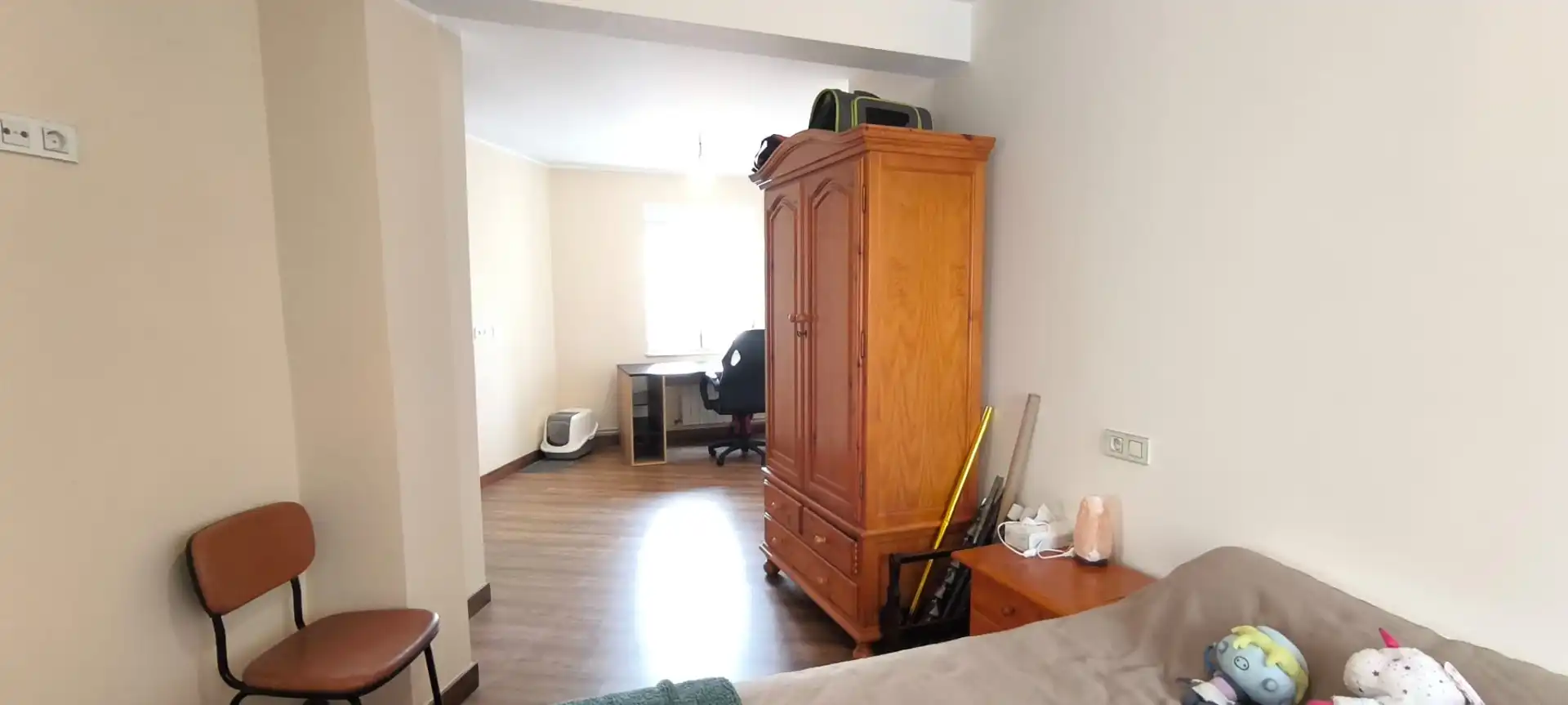 Habitación de Piso en venta en Torrelavega  con Calefacción y Trastero