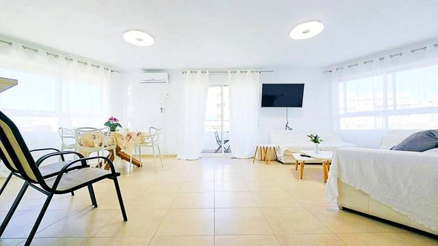 Apartamento en Venta en Avenida DOCTOR GREGORIO MARAÑON en Puerto Deportivo