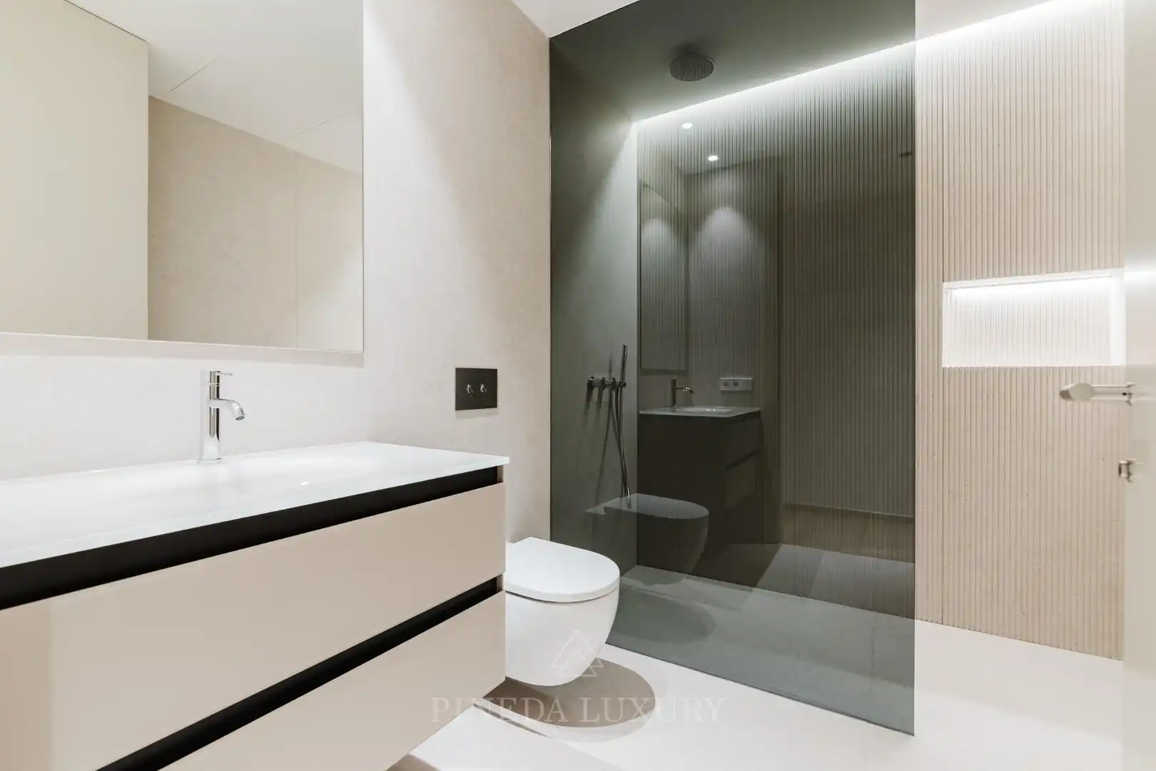 Appartamento con terrazza in vendita a Calle Calle de Pizarro, imagen 32