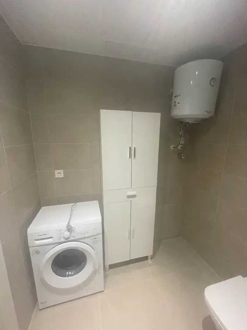 Baño de Estudio de alquiler en Maracena con Aire acondicionado, Calefacción y Parquet