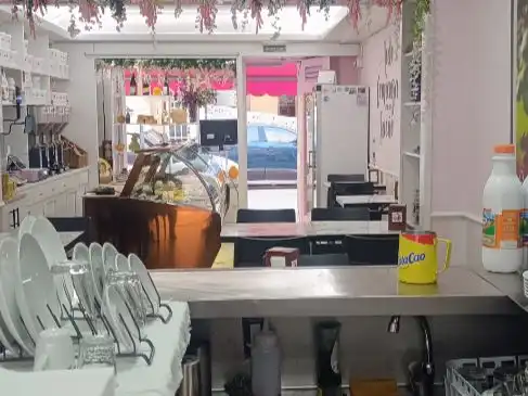Local comercial en traspaso en Paseo cordellas 50, imagen 3