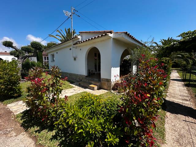 Casa-chalet en Alquiler en Mas de Clariana