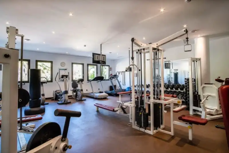 Apartament amb piscina en venda a Nueva Andalucía, imagen 25