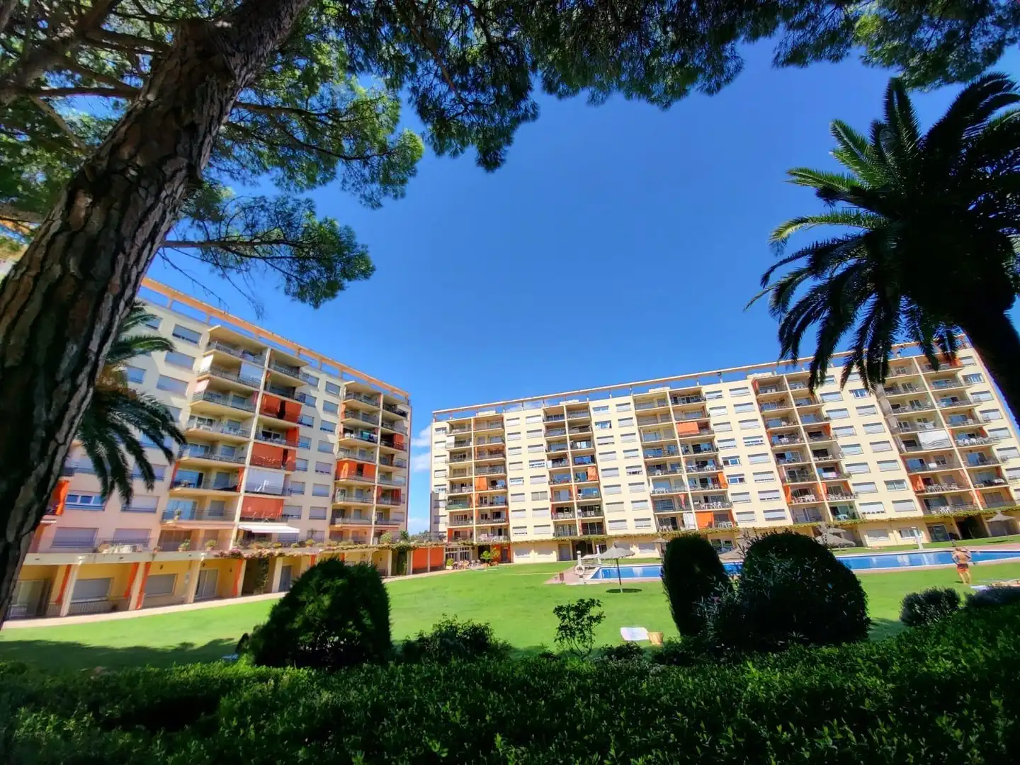 Vista exterior de Piso en venta en Palafrugell con Aire acondicionado, Calefacción y Jardín privado