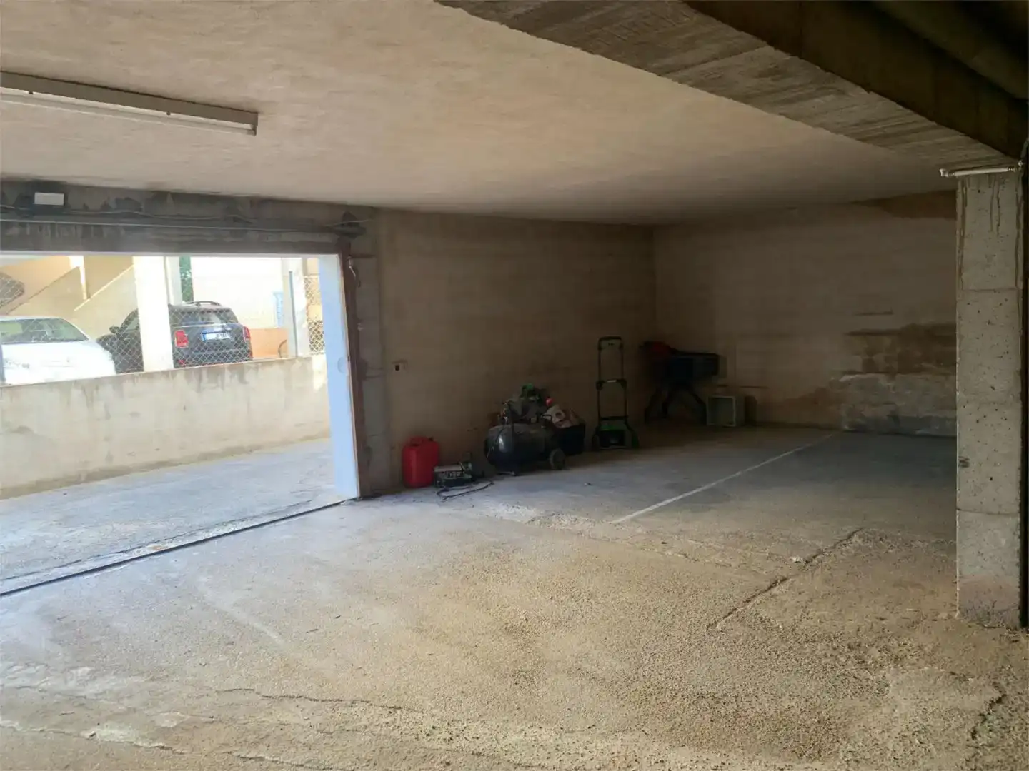 Parking of Garage for rent in Ses Salines