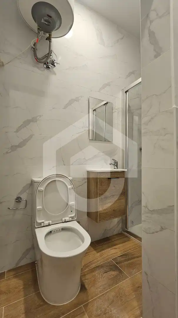 Baño de Local en venta en Barcelona con Amueblado