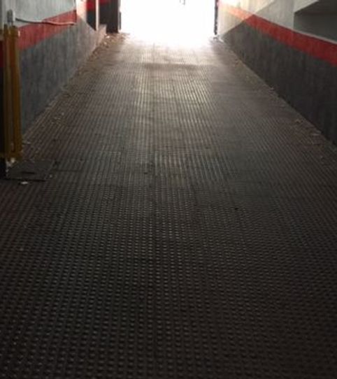 Photo 2 of Garage for rent in Calle Charaima, 8, Zona Norte, Majadahonda
