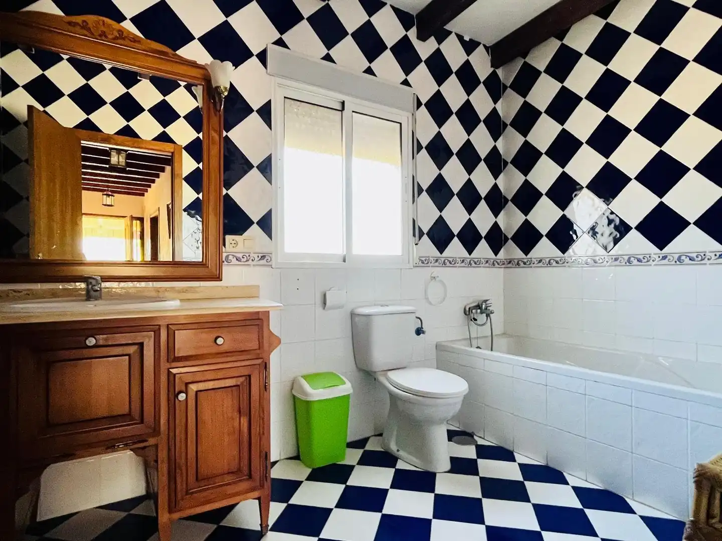Bathroom of Houses for sale in Aspe  with Terrace, Swimming Pool and Furnished