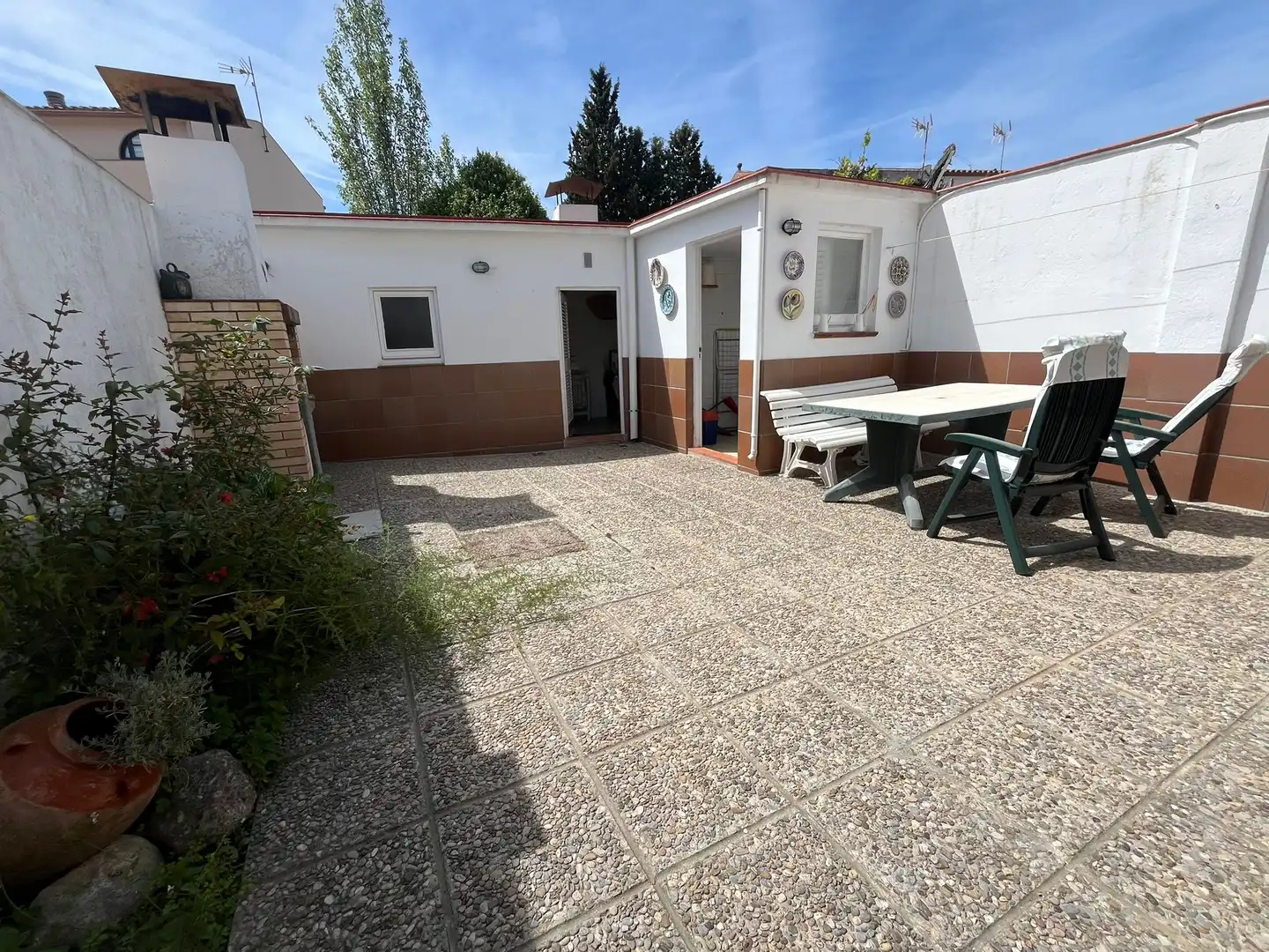 Jardín de Casa adosada en venta en Esparreguera con Calefacción, Trastero y Amueblado