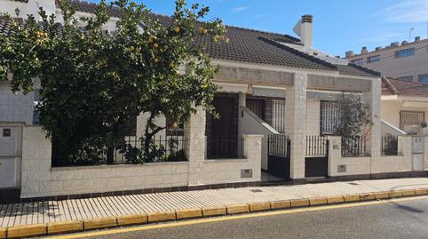 Foto 5 de Casa adosada en venda a Calle Pedro Sánchez, Torre de la Horadada, Pilar de la Horadada