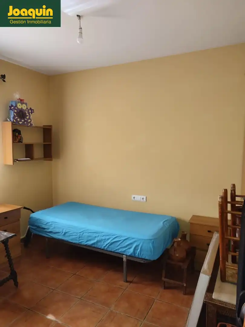 Bedroom of Houses for sale in Córdoba  with Private garden and Swimming Pool