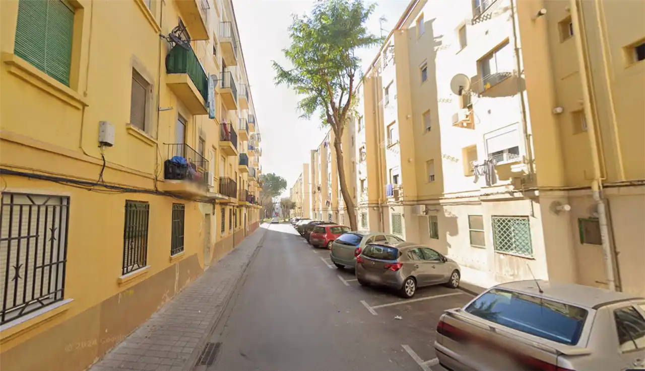 Vista exterior de Piso en venta en Paterna