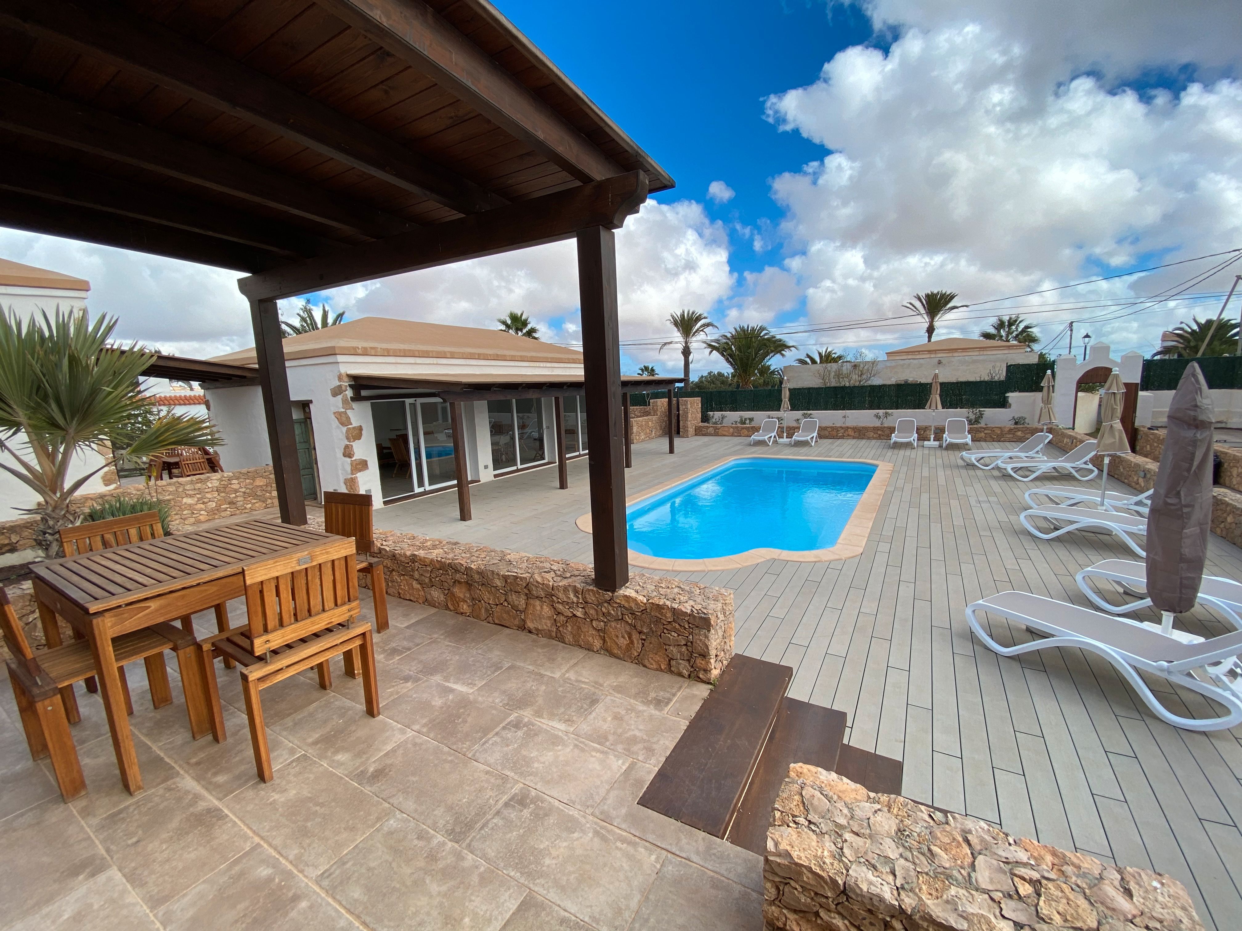 Piscina de Casa o chalet en venta en Puerto del Rosario con Aire acondicionado, Terraza y Amueblado