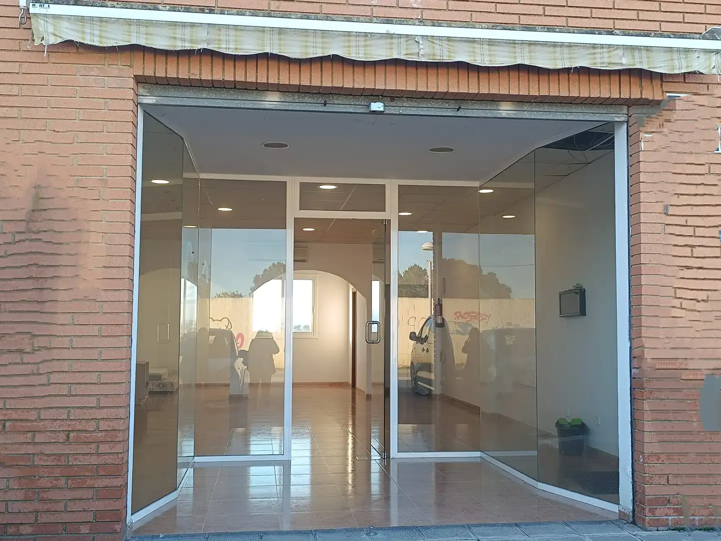 Local en venta en Els Pallaresos