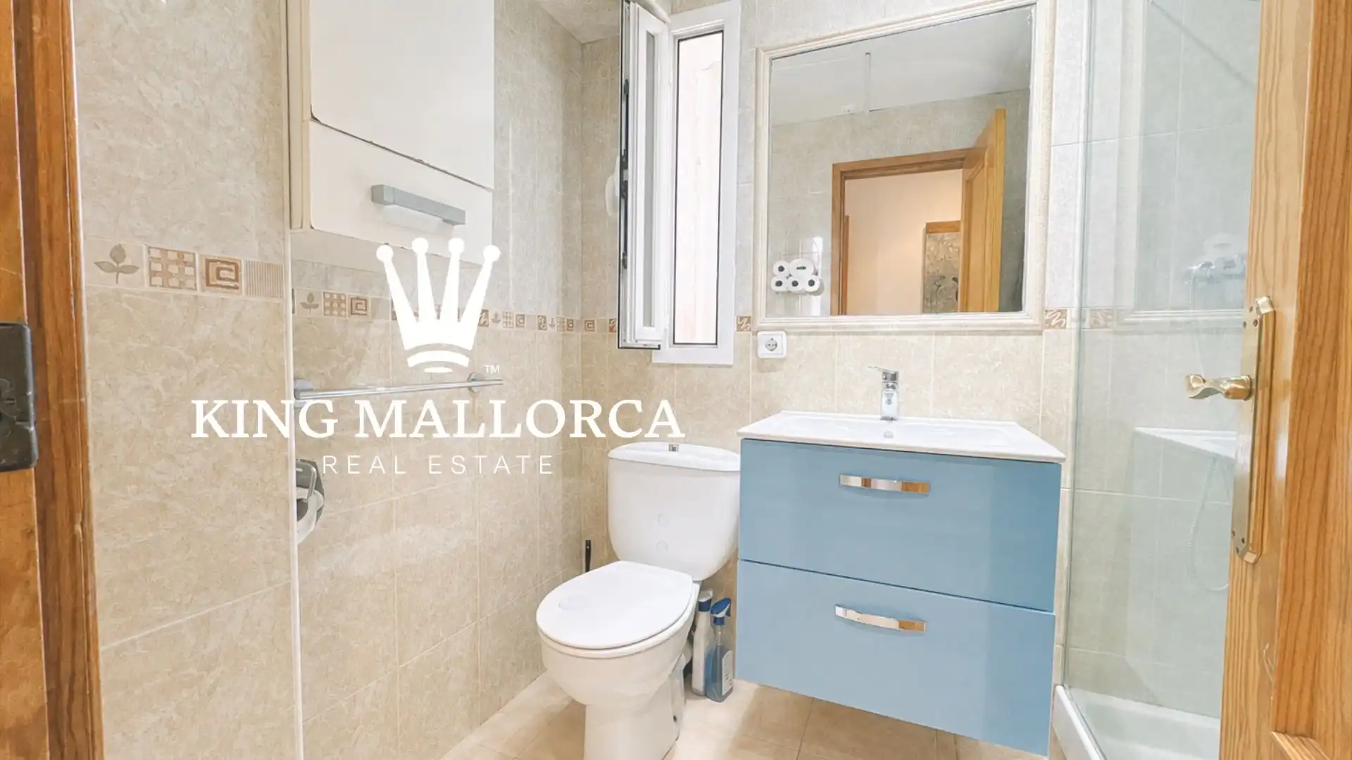 Baño de Piso en venta en  Palma de Mallorca con Aire acondicionado, Calefacción y Terraza