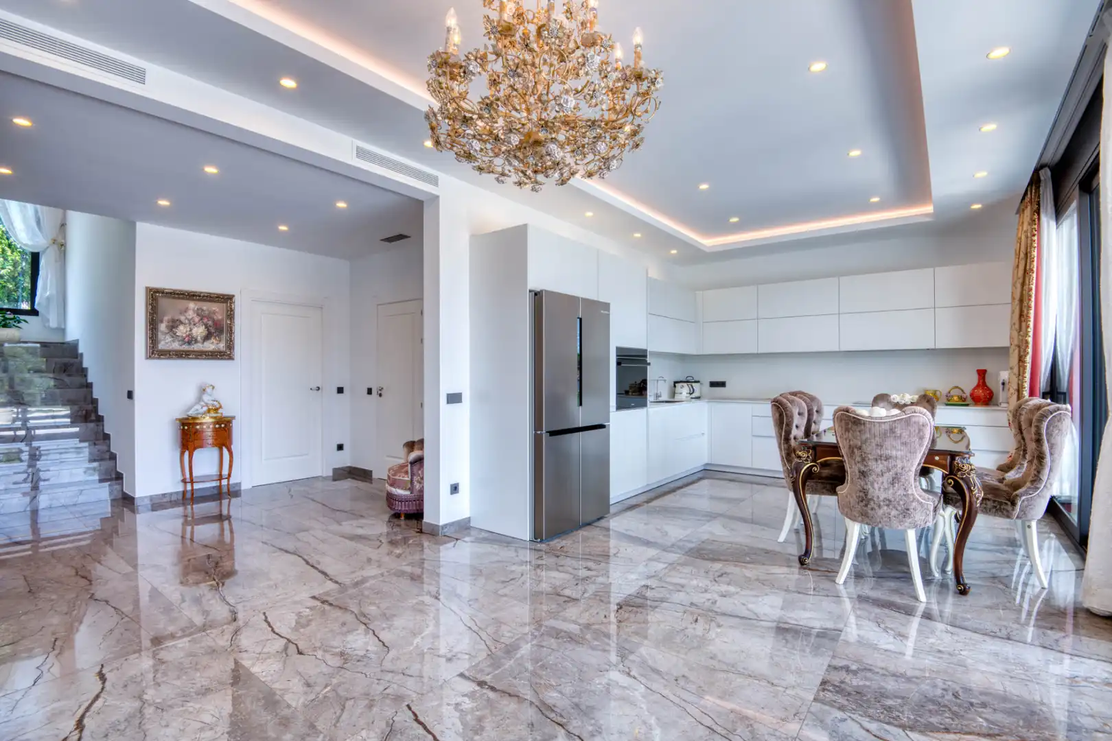Chalet con piscina en venta en Carrer Cadí, imagen 12