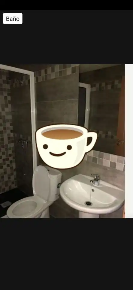 Bathroom of Flat for rent in Melilla