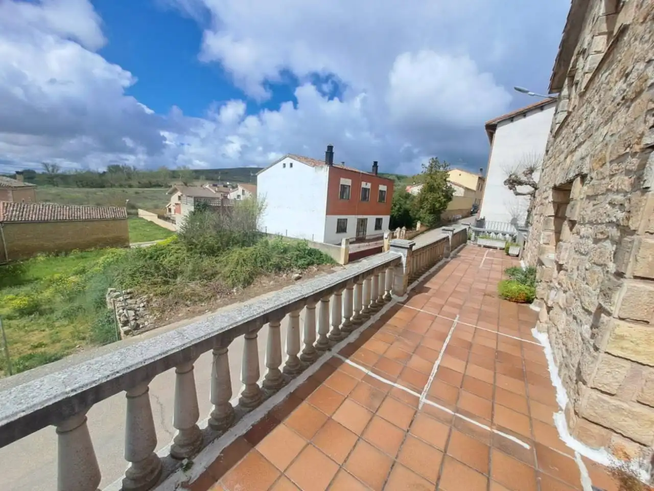 Exterior view of Houses for sale in Villayerno Morquillas  with Heating and Terrace