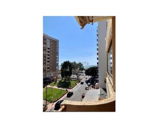 Exterior view of Flat to rent in Oropesa del Mar / Orpesa  with Air Conditioner, Heating and Terrace