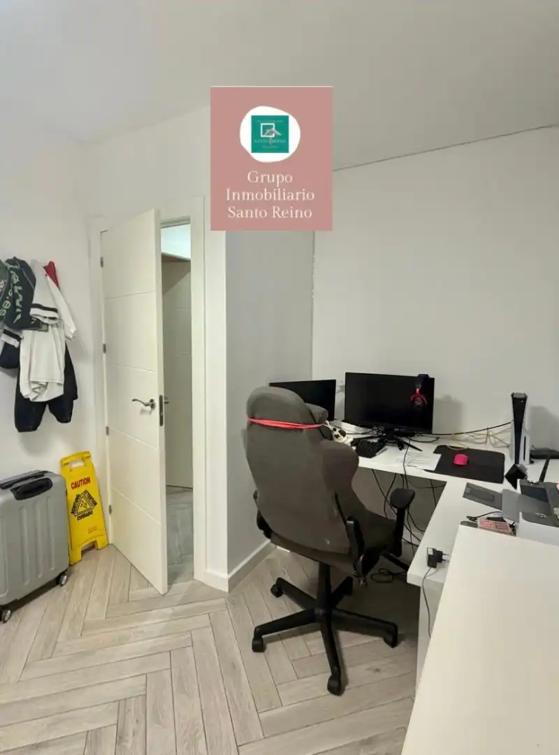 Piso en venta en Jaén con Aire acondicionado, Trastero y Amueblado