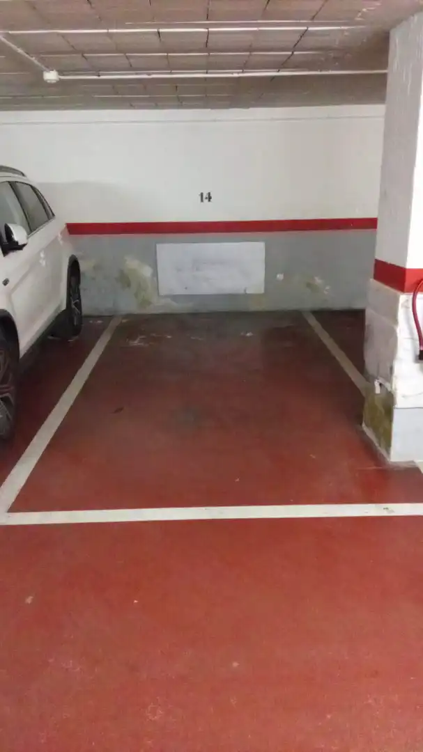 Garaje de alquiler en Corbera de Llobregat