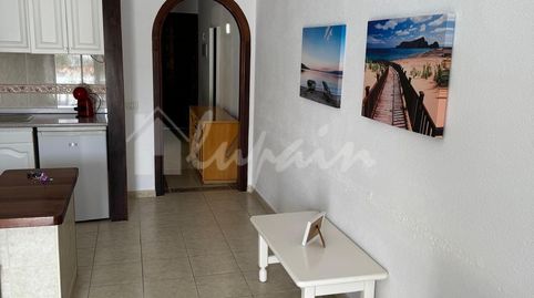 Foto 3 de Apartamento en venta en Los Cristianos, Arona
