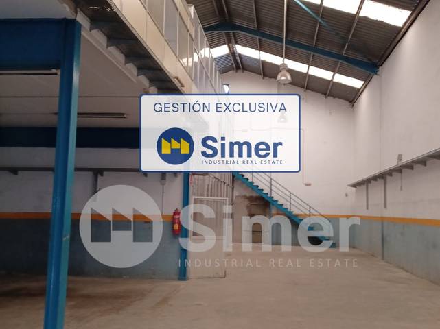 Nave industrial en Alquiler en Josep Trueta en Zona Industrial