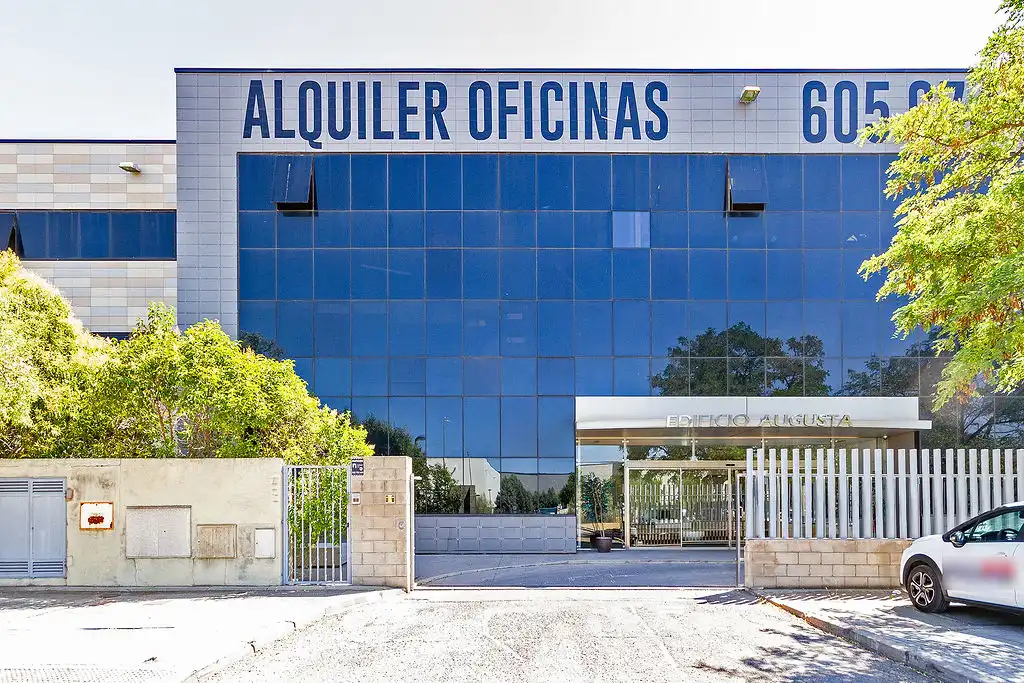 Business premises for sale in Av Vía Láctea, imagen 43