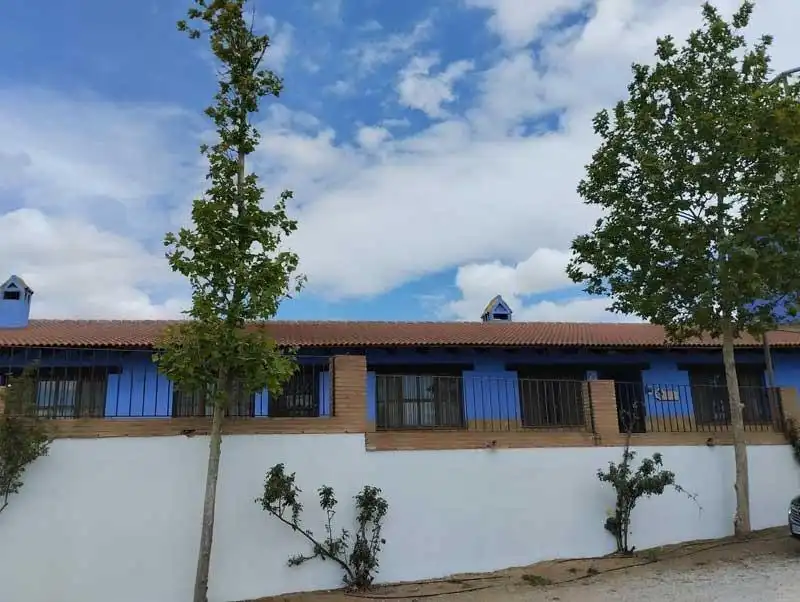 Vista exterior de Local en venta en Romanos