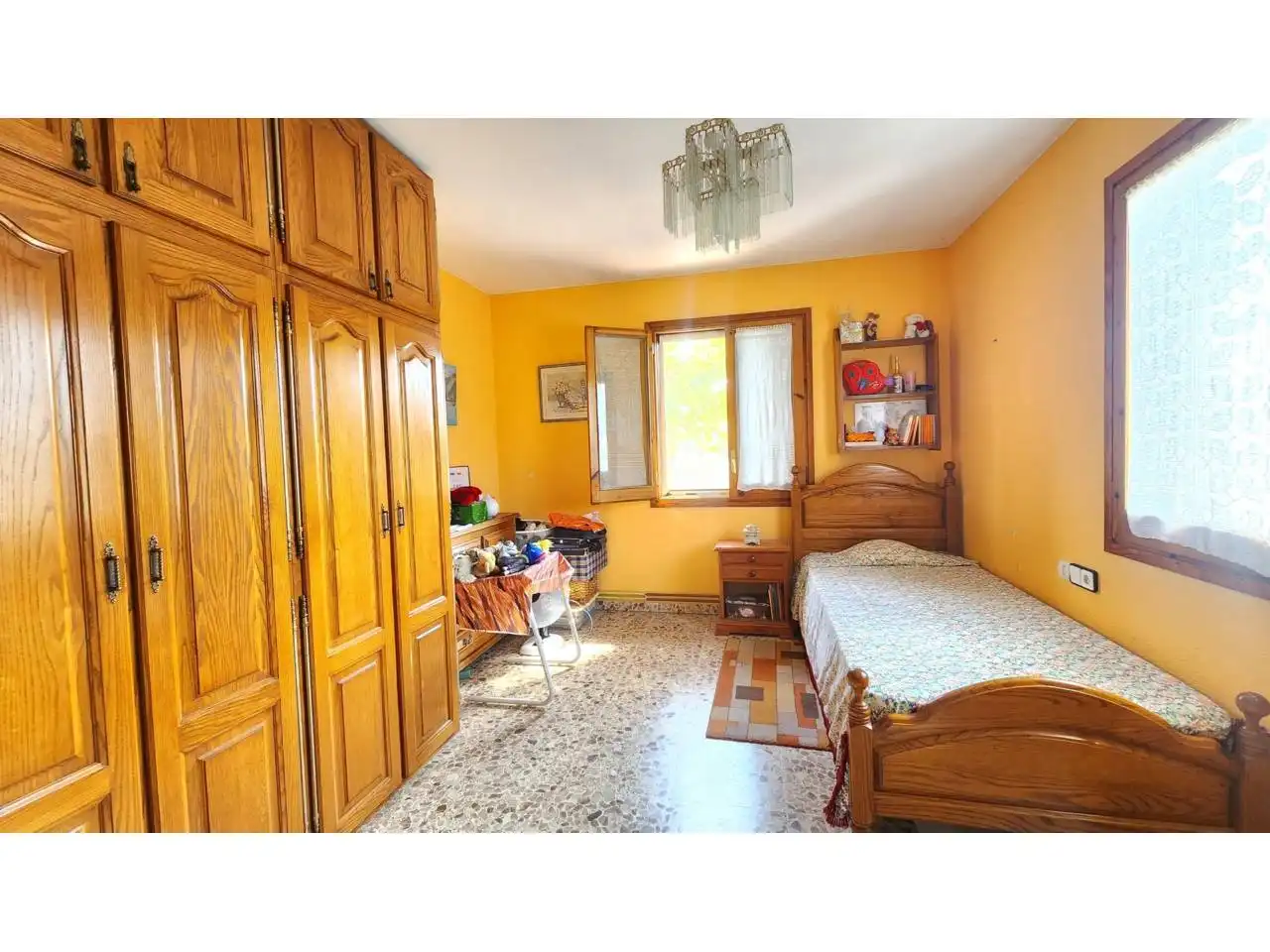 Dormitori de Casa o xalet en venda en Barberà del Vallès amb Aire condicionat, Calefacció i Jardí privat