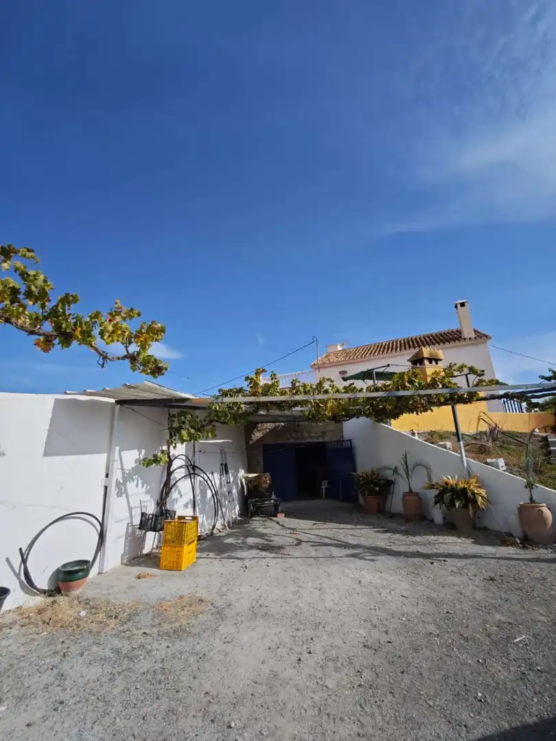 Country homes for sale in N/A, Norte - Barrio del Pilar - El Reñidero