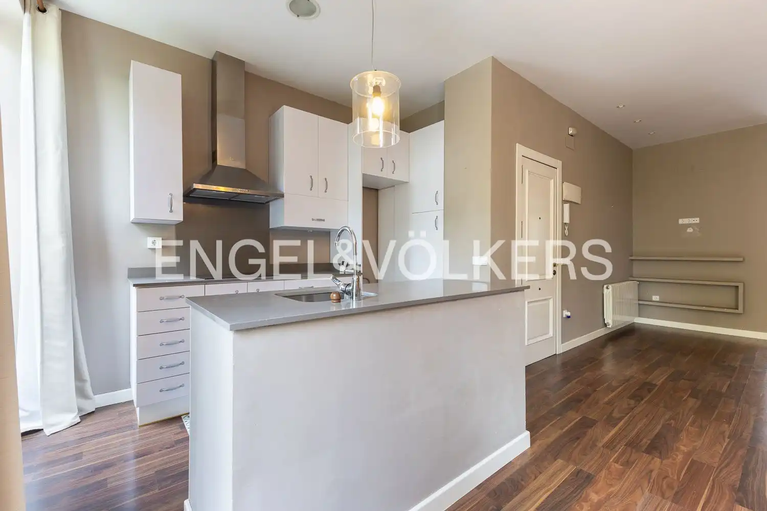 Kitchen of Flat for rent in Valencia  with Air Conditioner, Heating and Parquet flooring