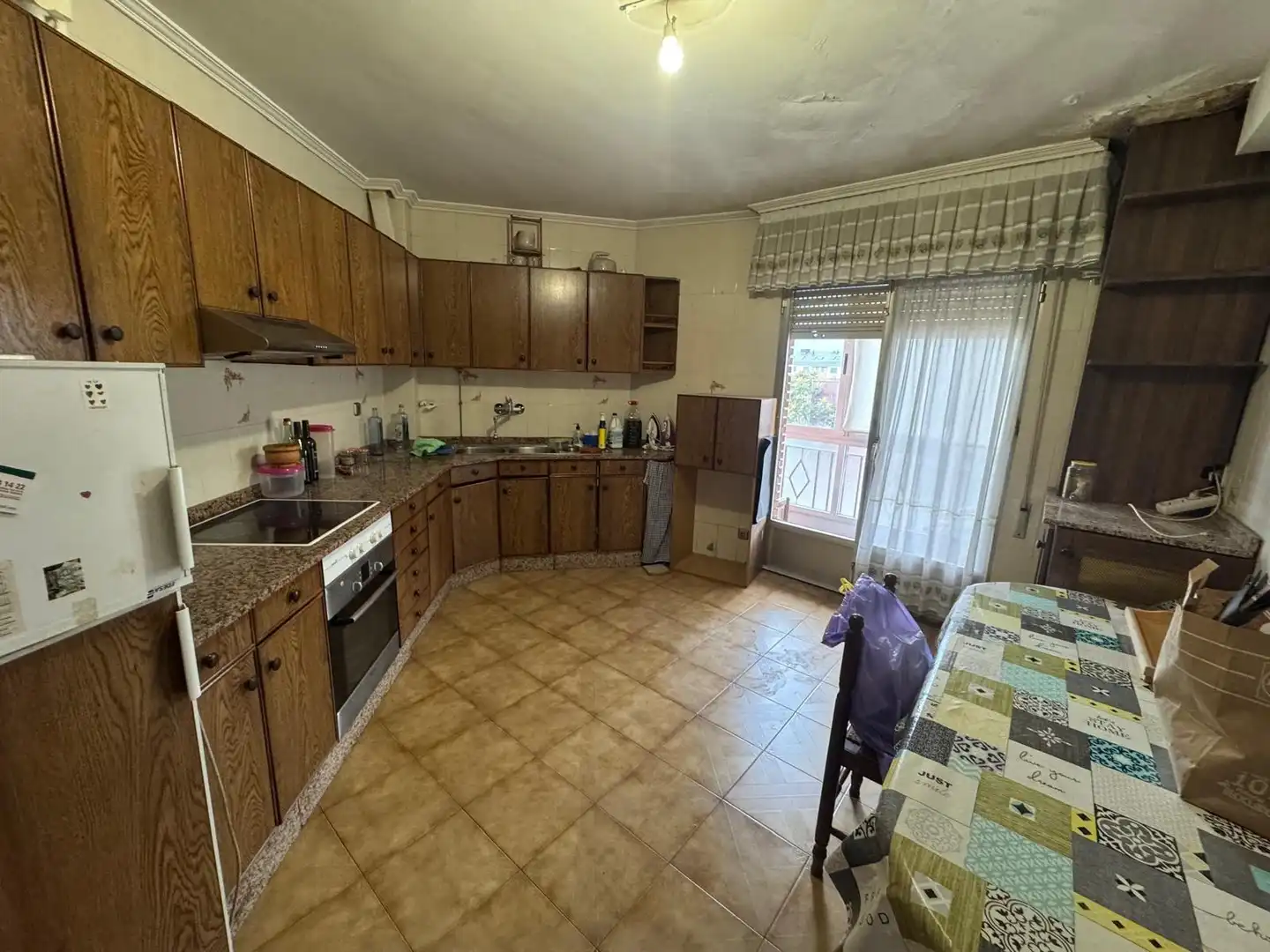 Kitchen of Buildings for sale in Ponferrada