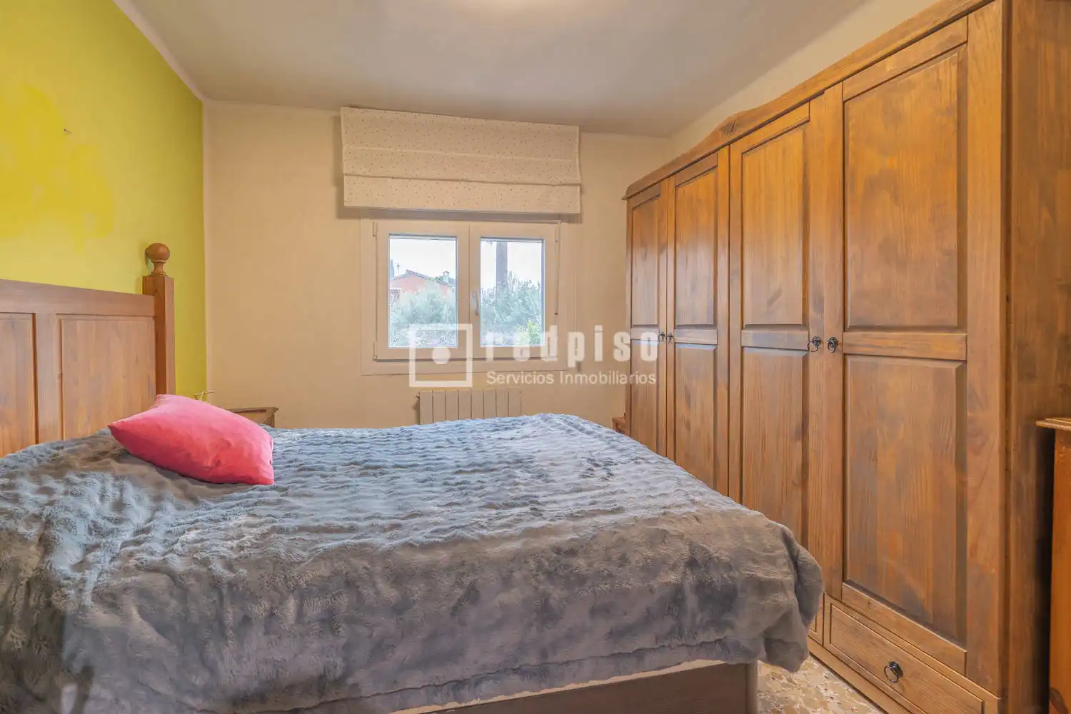 Dormitori de Casa o xalet en venda en Casarrubios del Monte amb Calefacció, Jardí privat i Terrassa