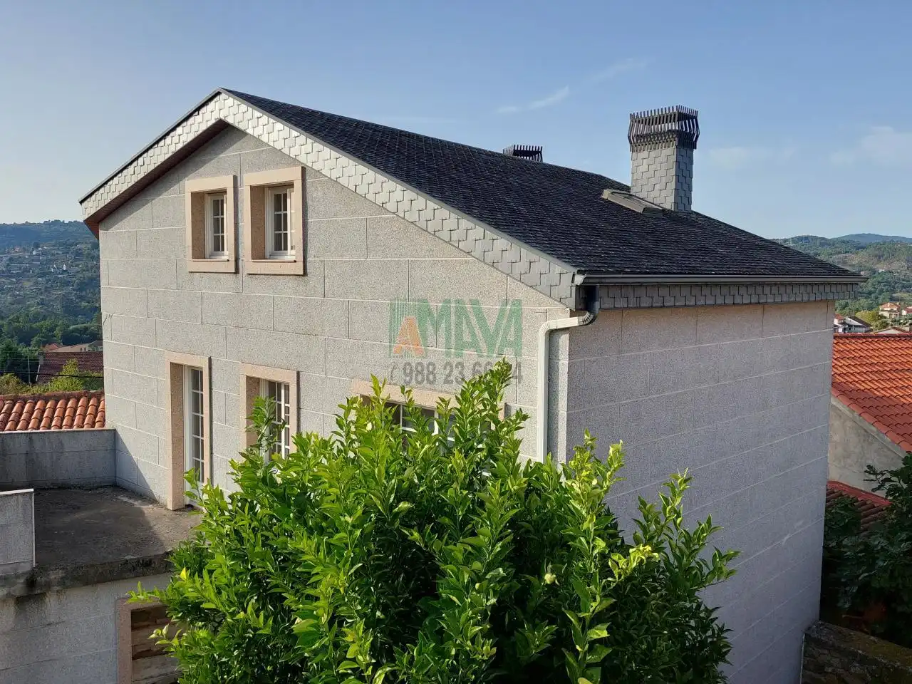 Vista exterior de Casa o xalet en venda en Ourense Capital  amb Calefacció
