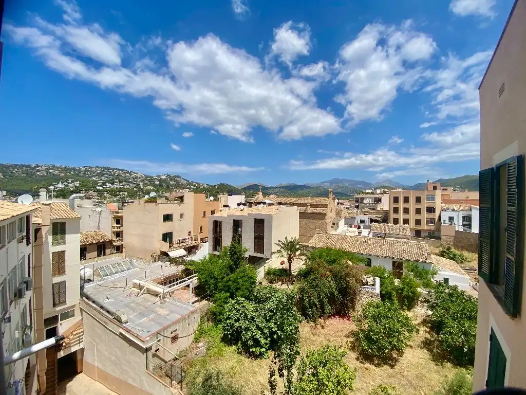 Vista exterior de Àtic en venda en Andratx amb Terrassa
