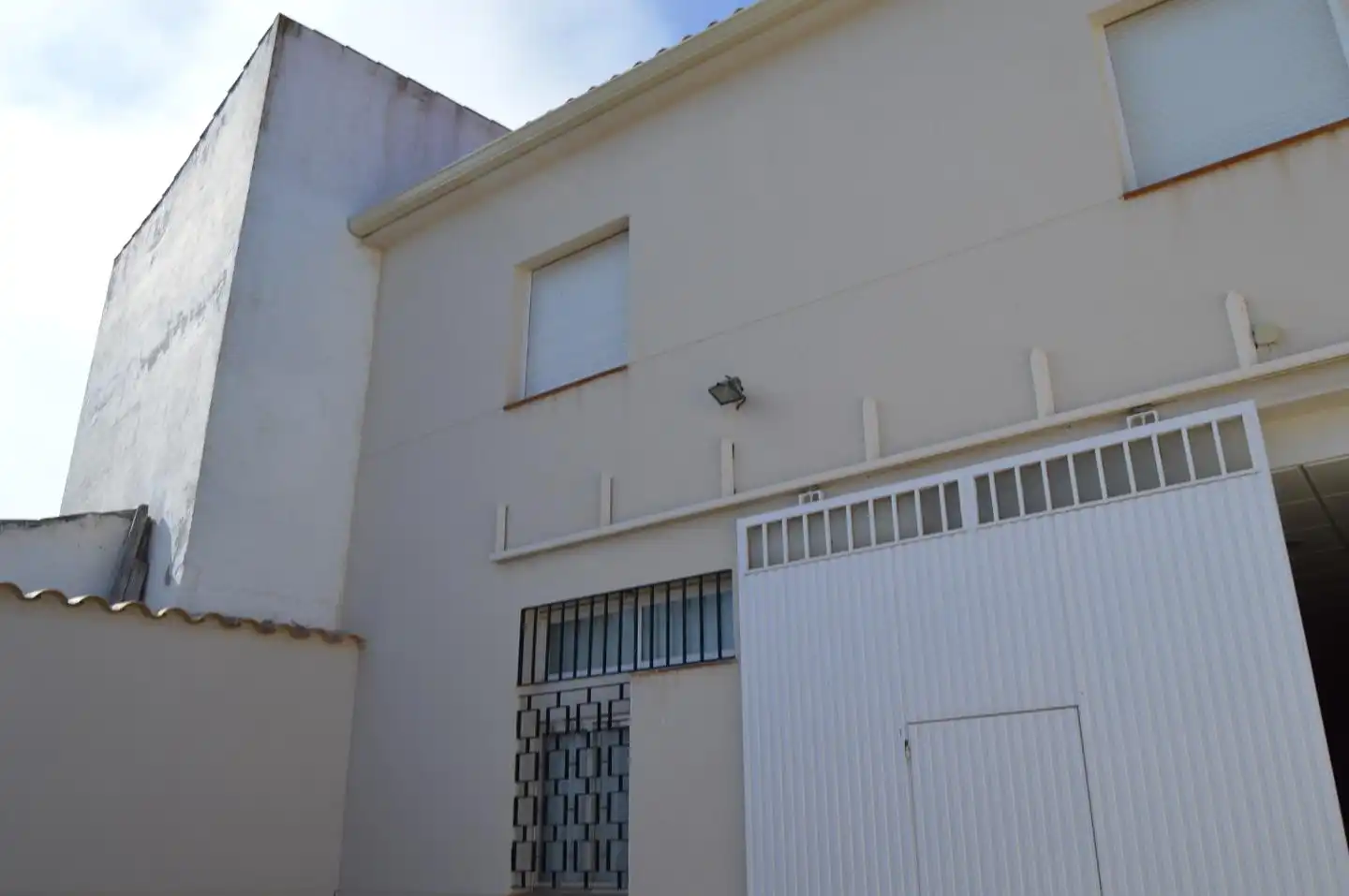 Vista exterior de Casa o xalet en venda en Torrubia del Campo amb Calefacció, Traster i Moblat