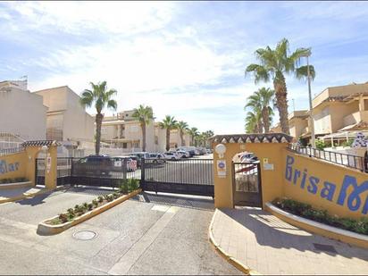 Vista exterior de Casa adosada de lloguer en Santa Pola amb Aire condicionat, Calefacció i Jardí privat