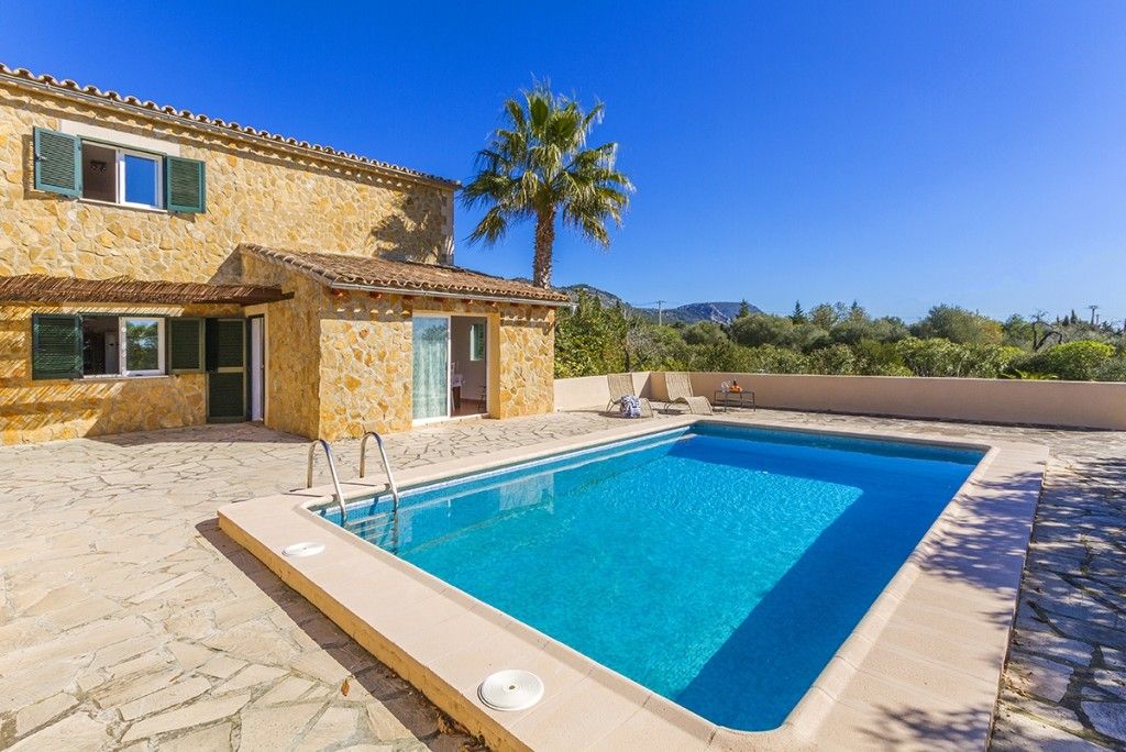 Swimming pool of Country house for sale in Llucmajor  with Air Conditioner, Heating and Private garden