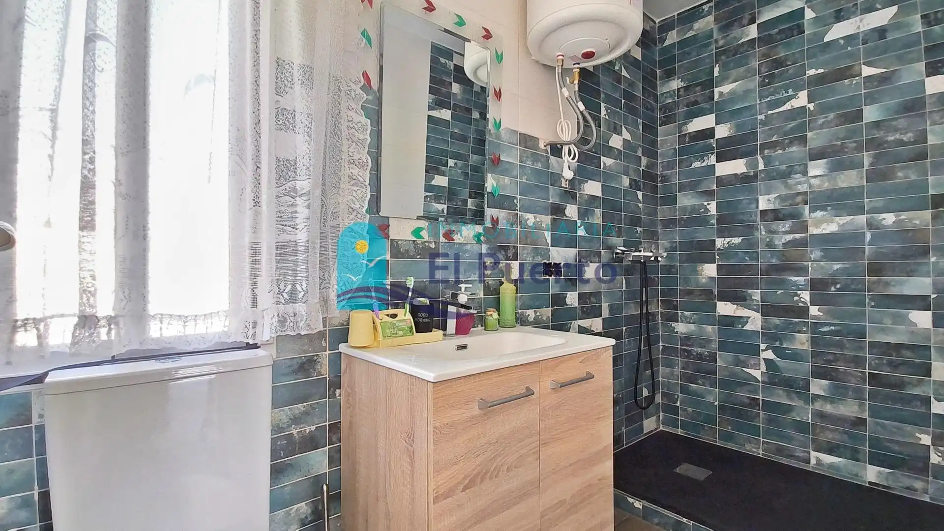 Baño de Piso en venta en Mazarrón con Terraza, Trastero y Amueblado