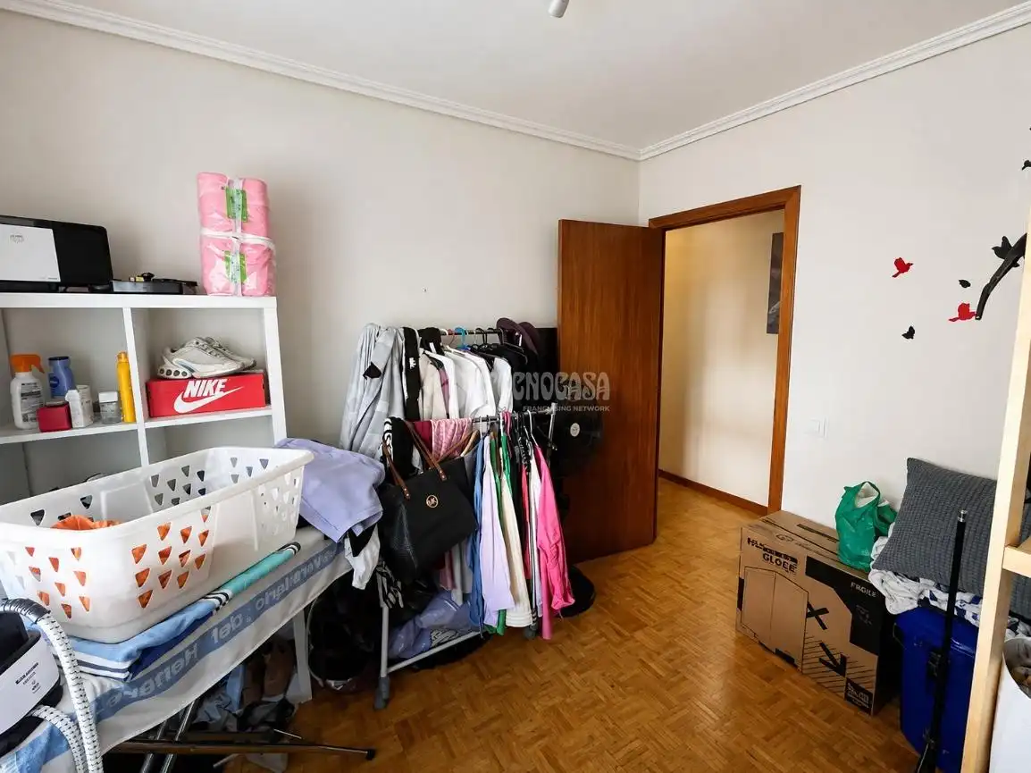 Habitación de Piso en venta en San Fernando de Henares con Calefacción, Parquet y Terraza