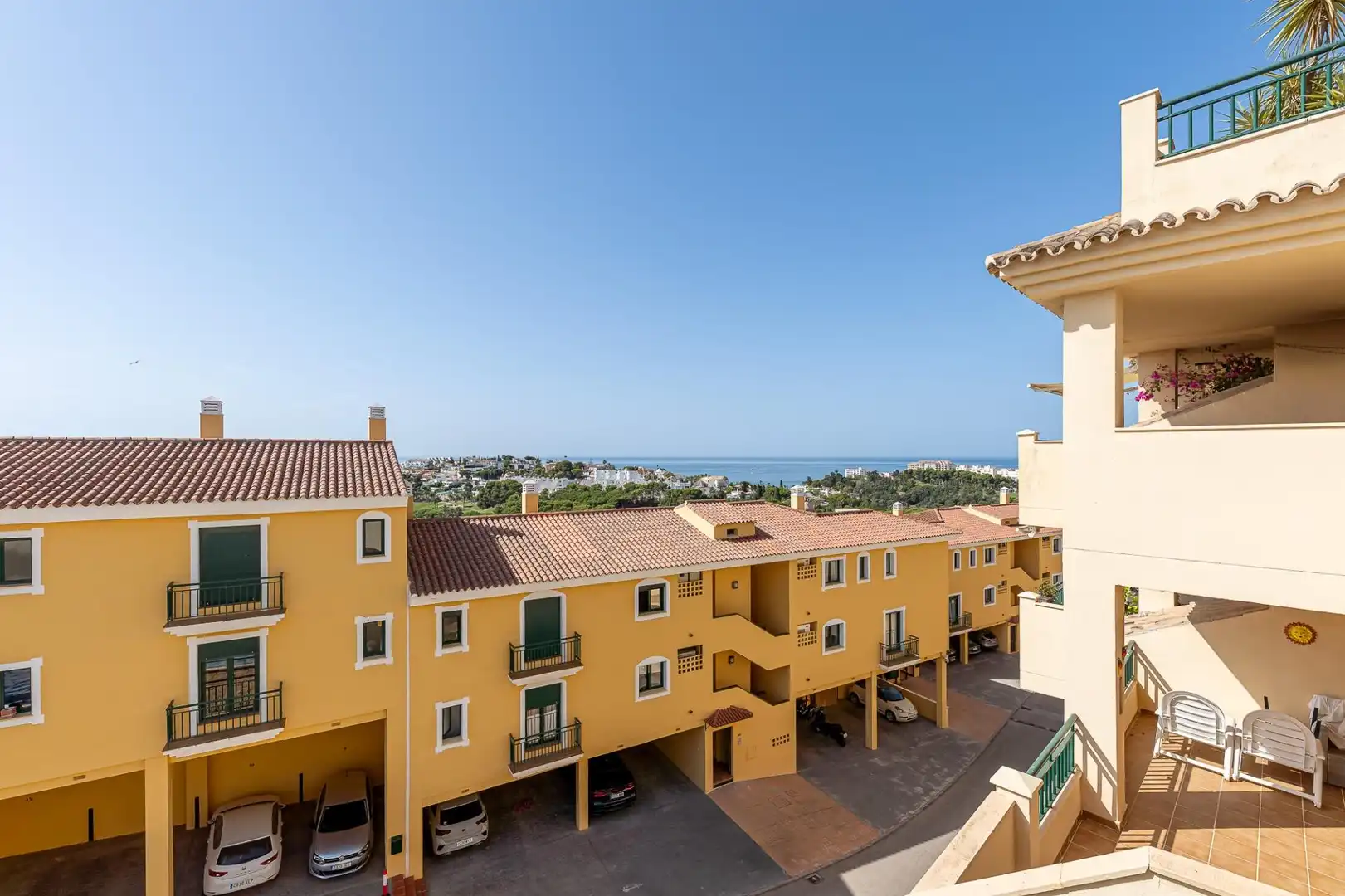 Vista exterior de Apartamento en venta en Benalmádena con Aire acondicionado, Calefacción y Jardín privado