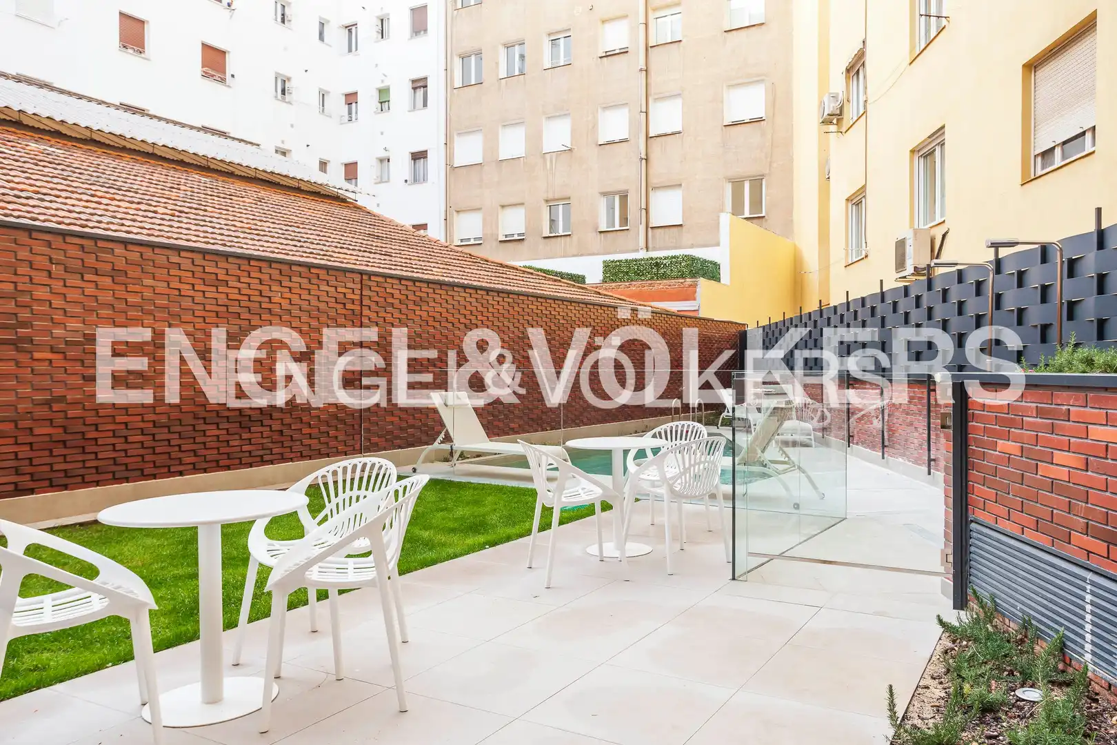 Terraza de Piso de alquiler en Madrid con Aire acondicionado, Calefacción y Jardín privado