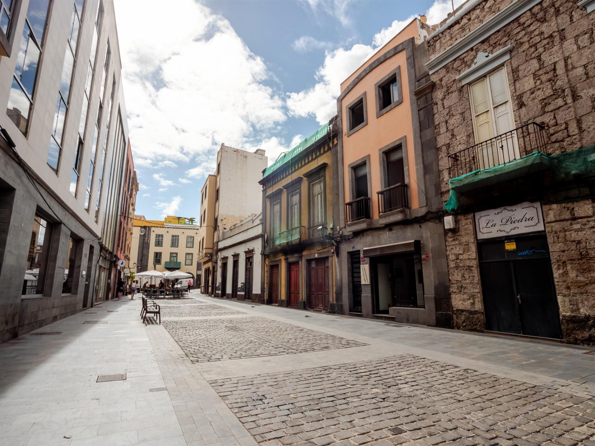 Exterior view of House or chalet for sale in Las Palmas de Gran Canaria  with Terrace, Balcony and Alarm