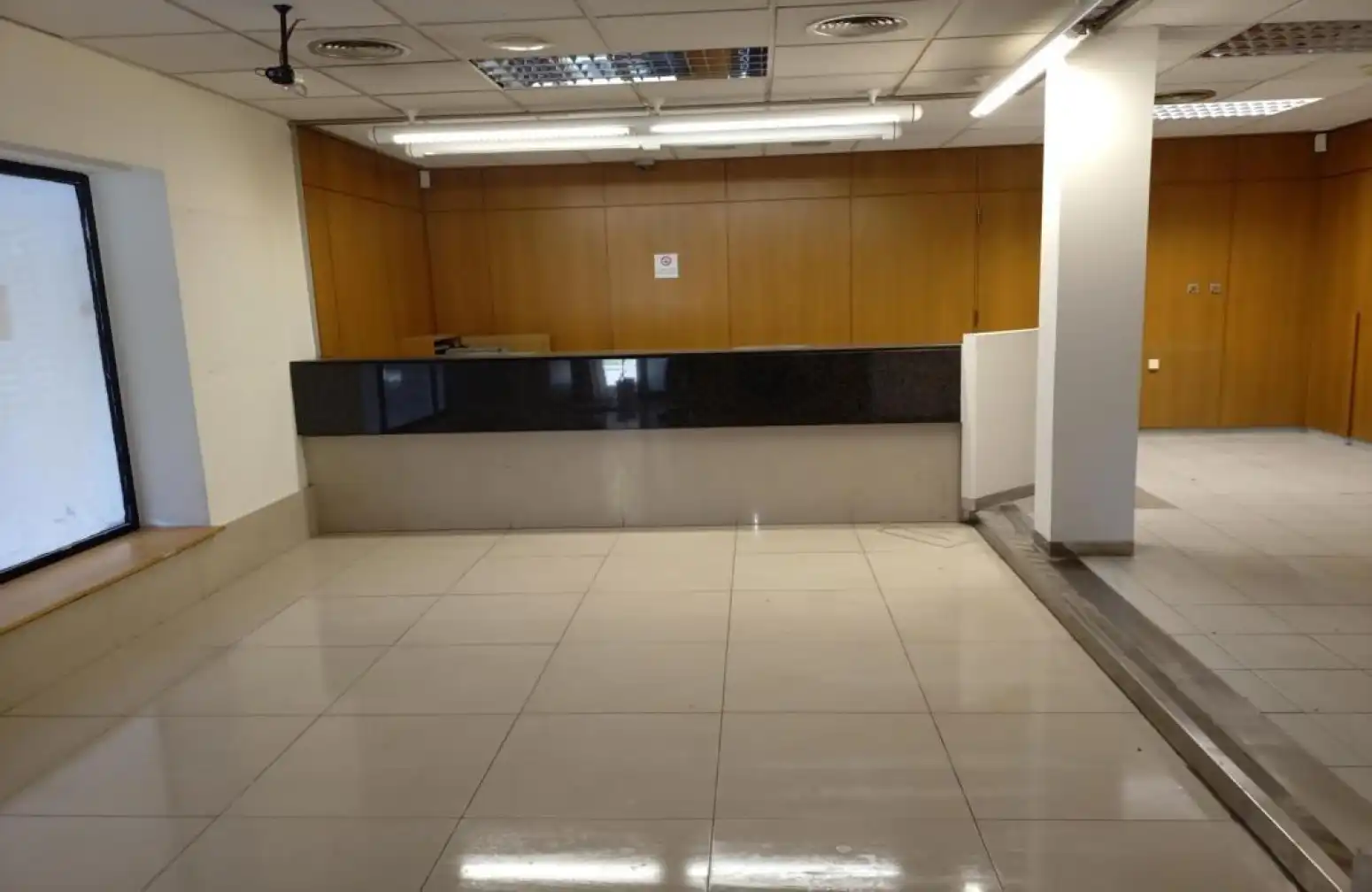 Business premises for sale in Molins de Rei - Calle FERRAN AGULLO, imagen 7