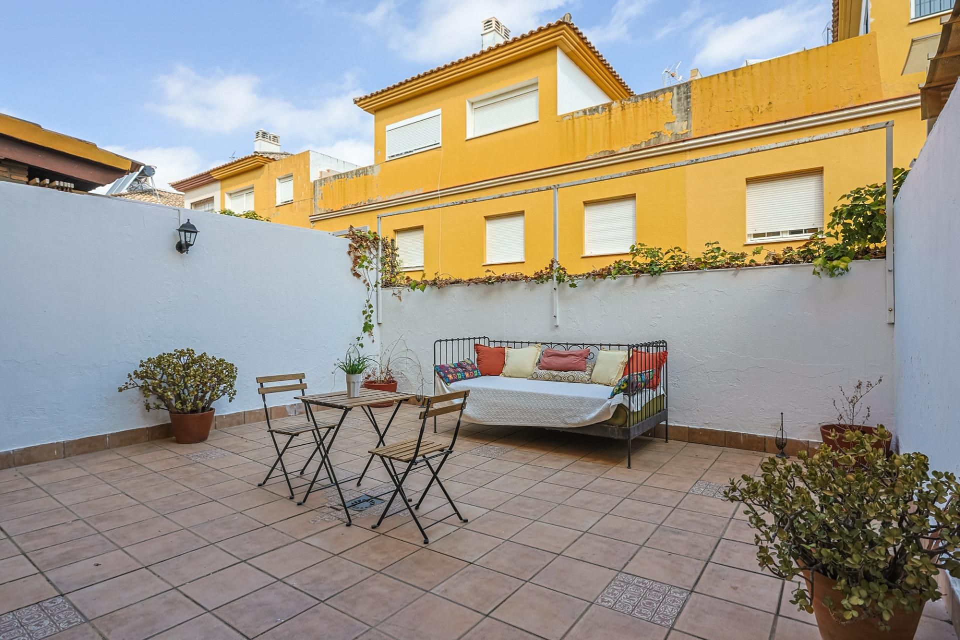 Terrace of Single-family semi-detached for sale in Mairena del Aljarafe  with Air Conditioner and Private garden