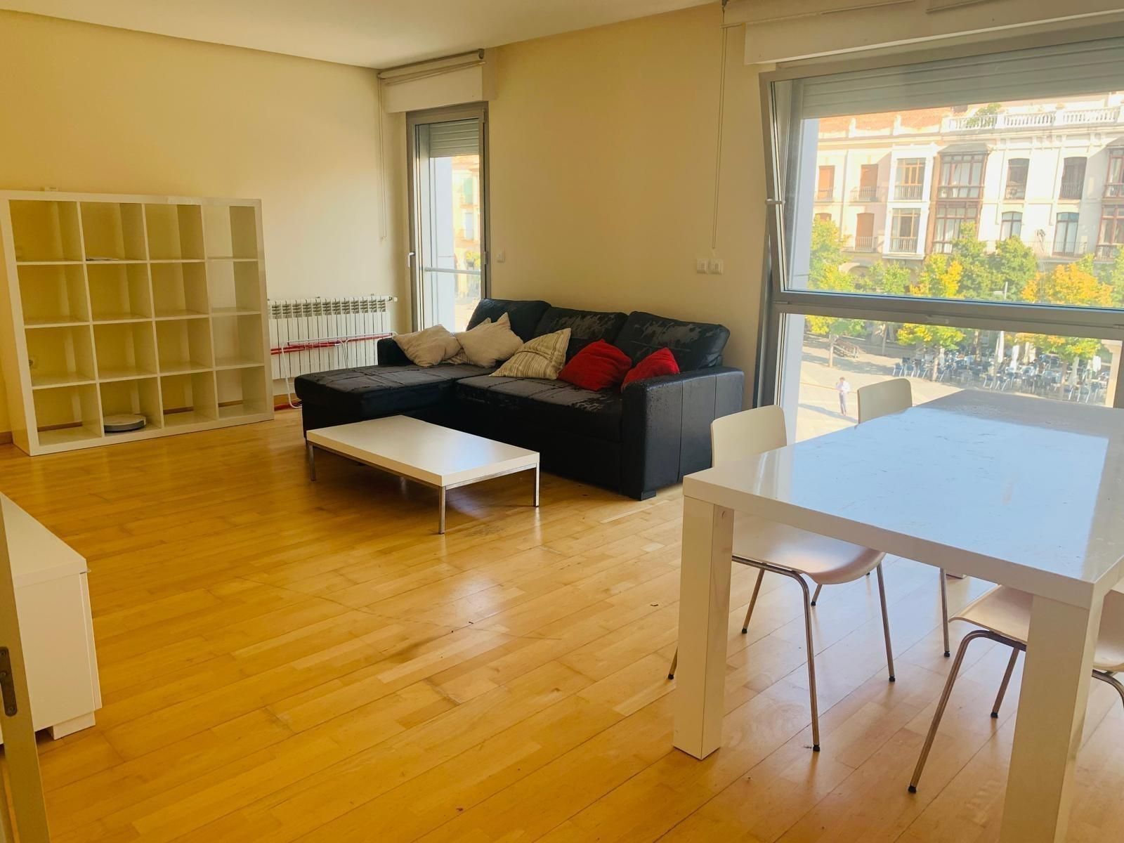 Apartamento de alquiler en Plaza de Santa Teresa, 12, Centro